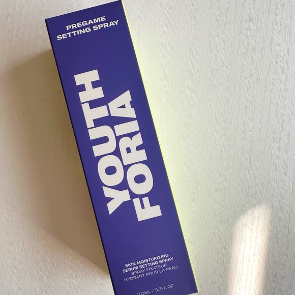 NIB Youthforia Pregame Setting Spray - Picture 4 of 4